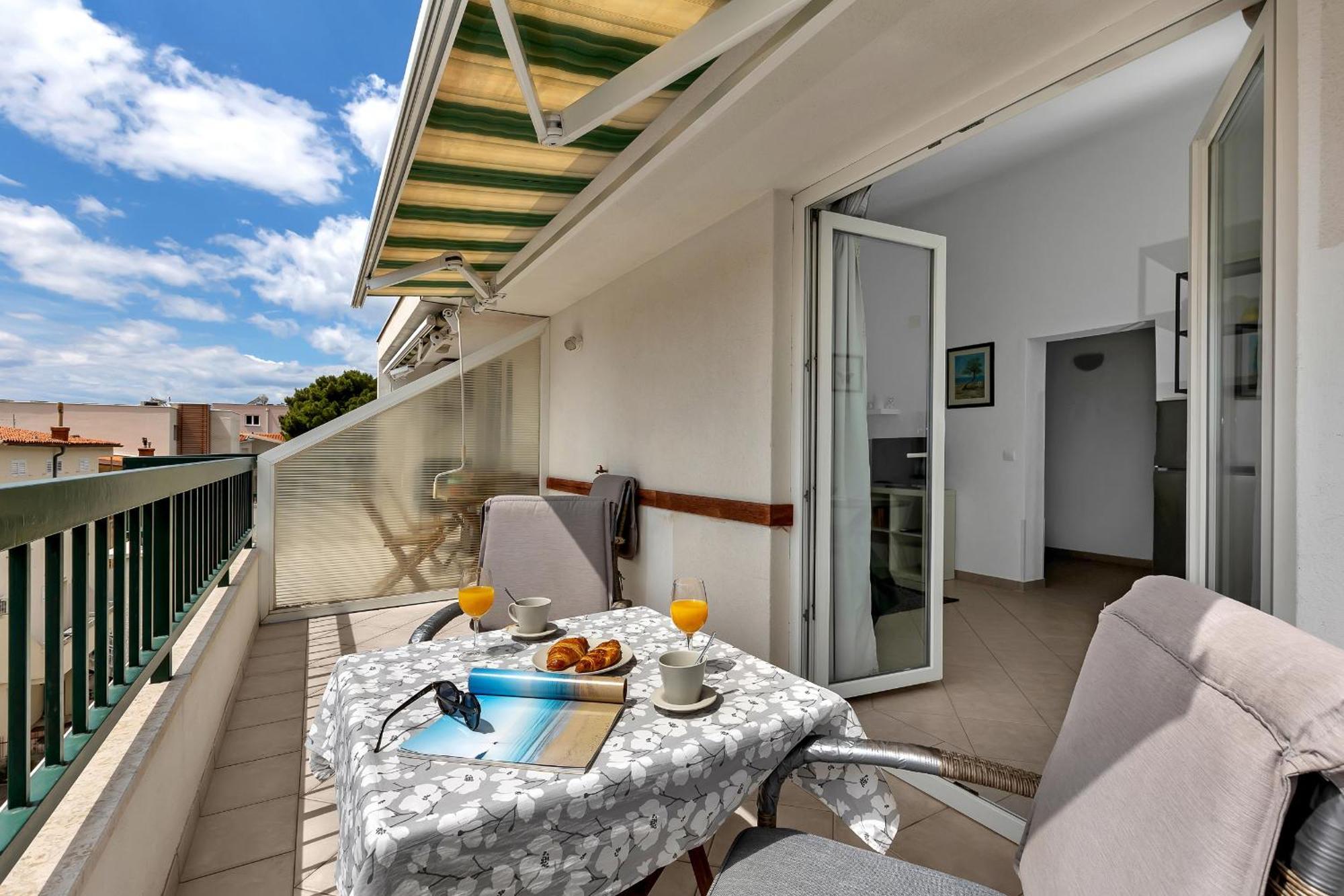 Apartmani Vanda Макарска Екстериор снимка